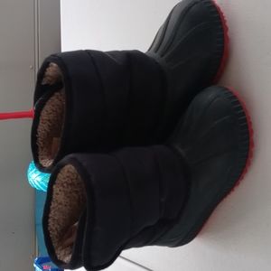 Old Navy snow boots Navy blue